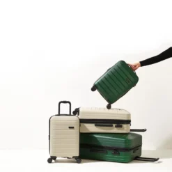 Legion - Cabin (Mountain View) 11 Legion - Cabin (Mountain View) -IT Luggage Store 14 e65a5d5c 15ee 4705 a1b7 053bb0d55631