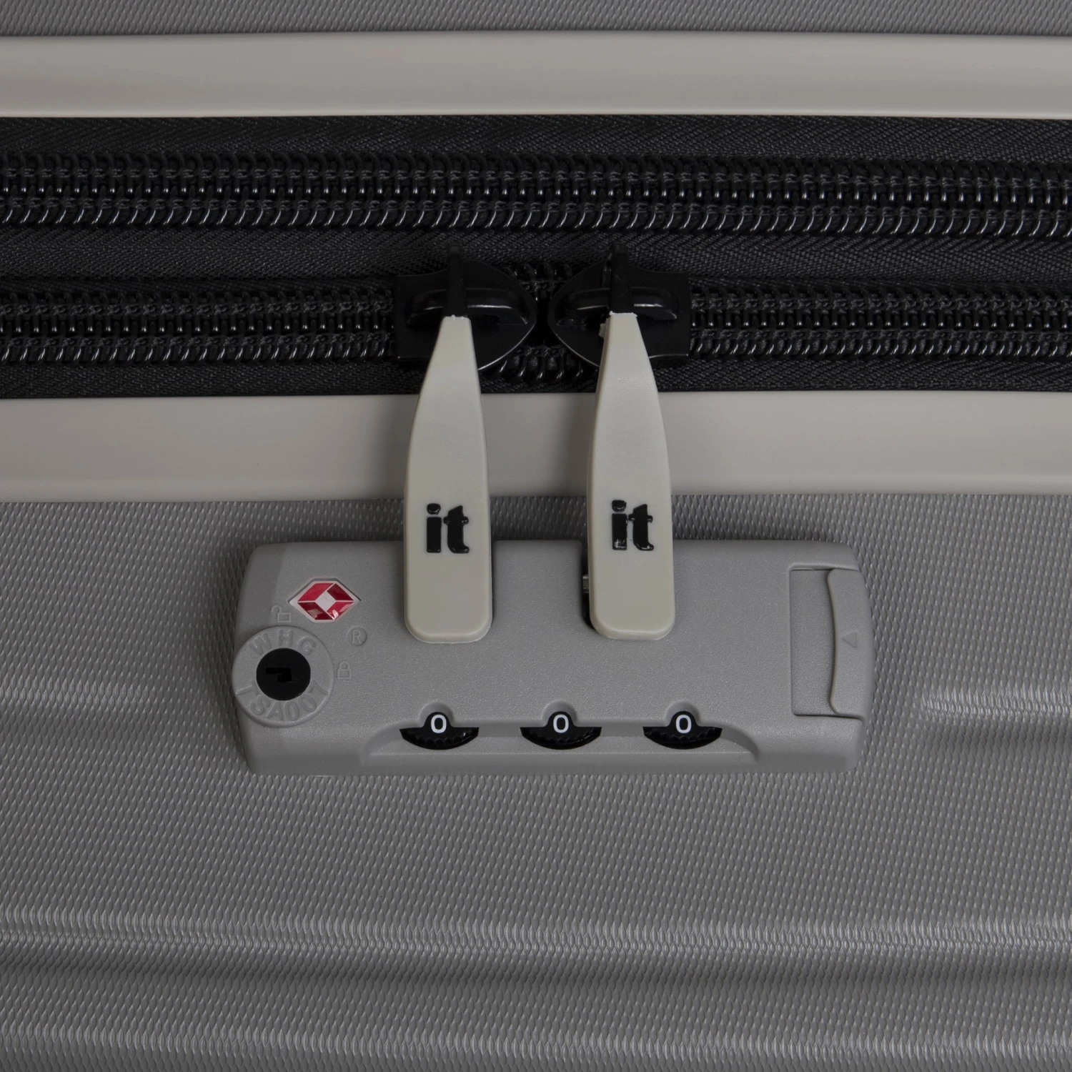 IT Luggage Eco-Protect - Medium Plus (Elephant Skin) 6 IT Luggage Eco-Protect - Medium Plus (Elephant Skin) - Image 6