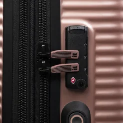 IT Luggage Helixian - Cabin (Metallic Rose Gold) -IT Luggage Store 32898 UK16 2842 08MetallicrosegoldS397SSTSAlock bcfb0c00 763e 42cd 85cb 24b39ef64e3e