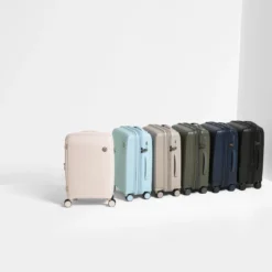 IT Luggage Spontaneous - Cabin (Olive Night) -IT Luggage Store 3 0dbcb73c 333a 4c49 a9fb 73de3fa1cc62