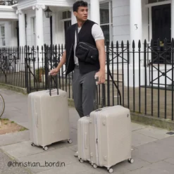 IT Luggage Spontaneous - Large (Feather Grey) -IT Luggage Store 3 fc52d954 b43f 4692 a16f 45e6b20db906
