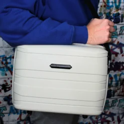 IT Luggage Momentous - Vanity Case (Pumice Stone) 10 IT Luggage Momentous - Vanity Case (Pumice Stone) -IT Luggage Store 4 2c037c45 0777 4ce5 ba00 1d727566f35e