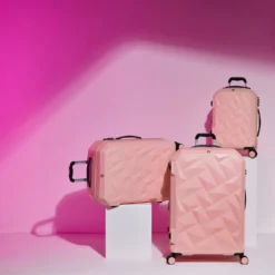 Ice Cap Plus - 3pc Set (Gossamer Pink) -IT Luggage Store 6 e4104fdb bb35 47a4 9a0b 922ac8cd6e94