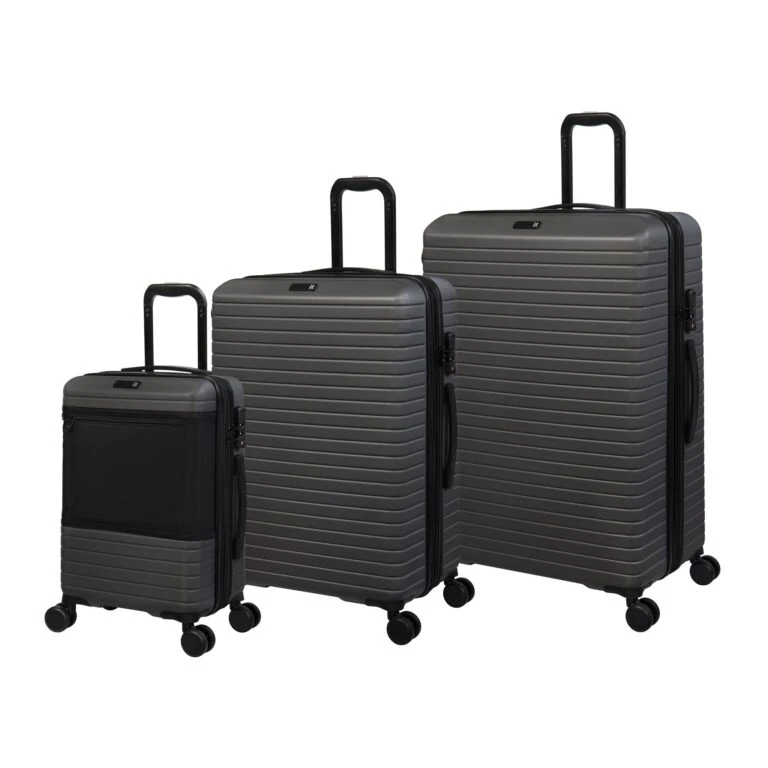 IT Luggage Store -IT Luggage Store 32772 UK16 2620 08CharcoalgreySSFrontpanel 768x768 1